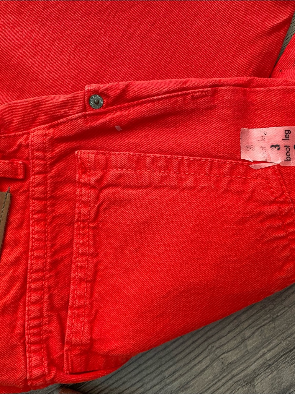 NWT Calvin Klein Vintage Red Women's High-Rise Bootcut Jeans - Picture 2 of 3